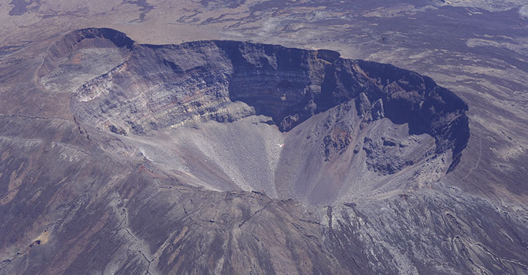 Tour de Ile - Le volcan, St Pierre